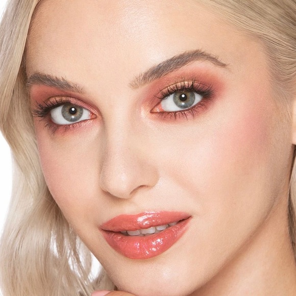 TOO FACED Pinker Times Ahead Eyeshadow Palette - Picture 2 of 13